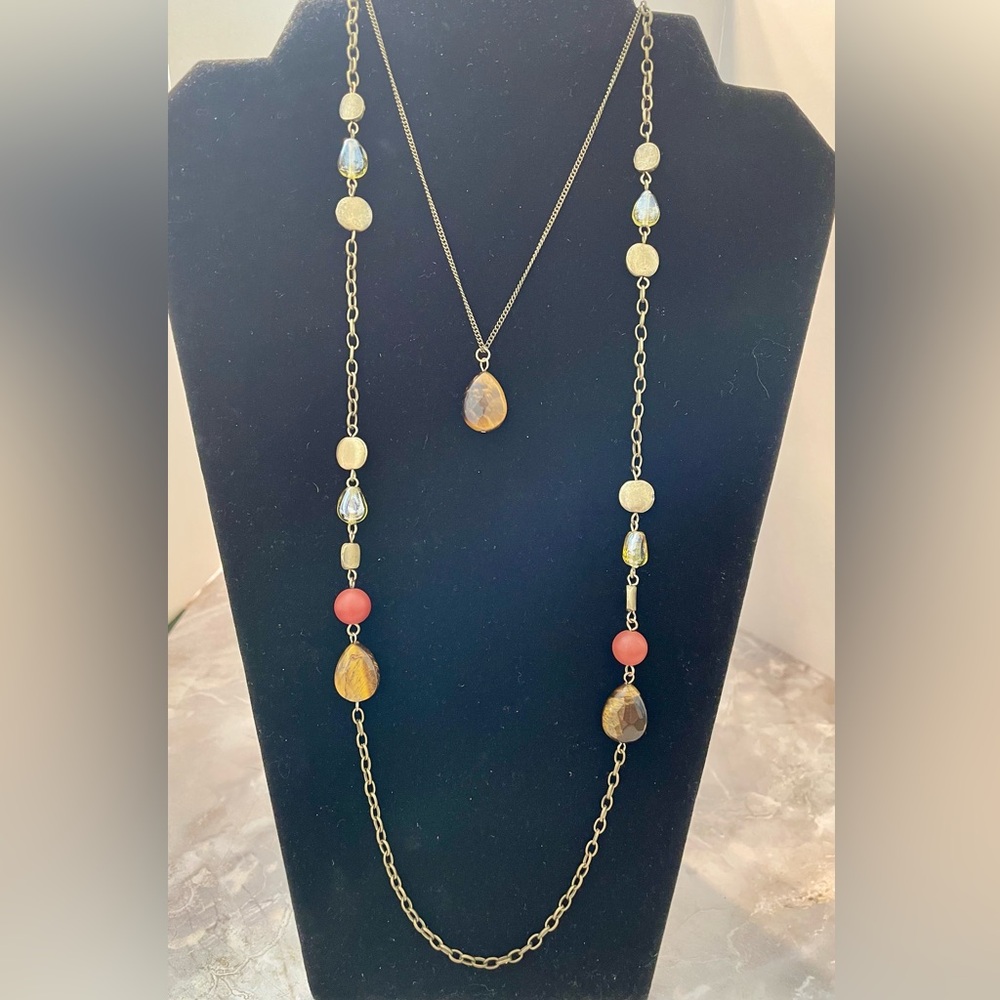 17 inch Multi chain antique gold tone necklace with earth tone gemstones.